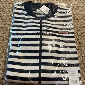 Vineyard Vines stripped sweatshirt jacket size L